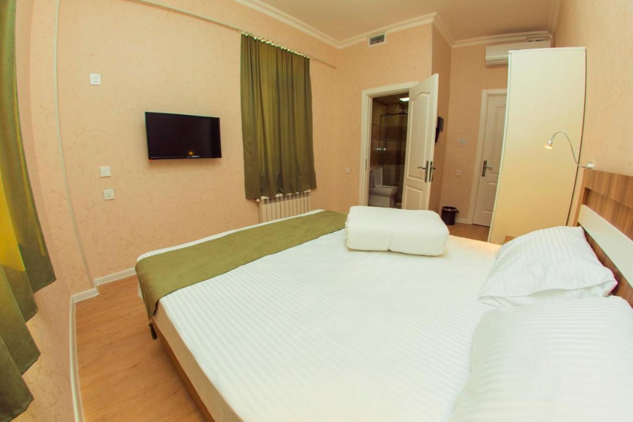 Alfa Hotel Baky Esterno foto