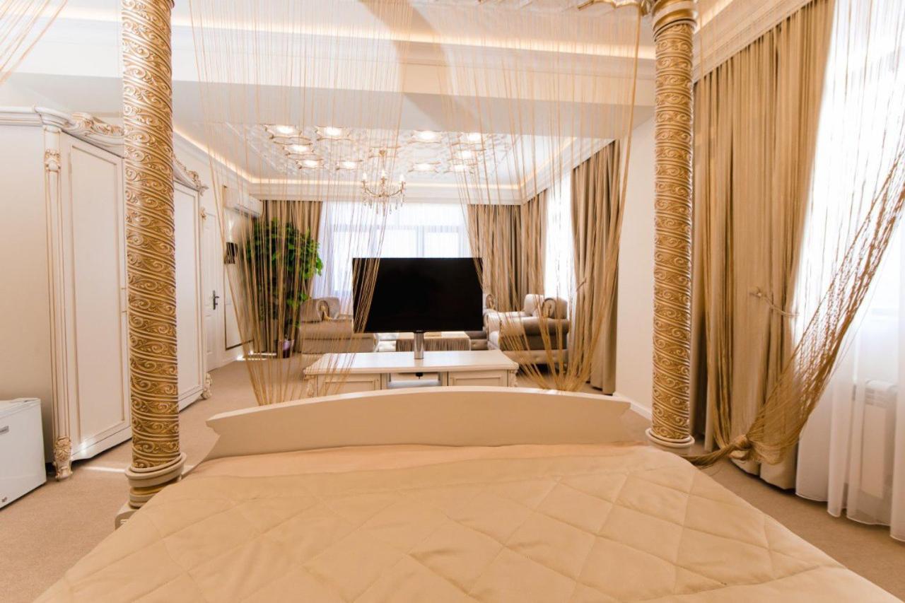 Alfa Hotel Baky Esterno foto