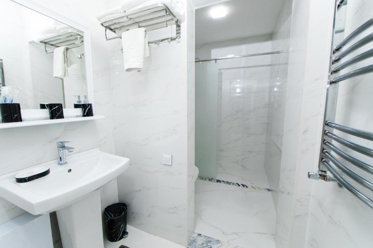 Alfa Hotel Baky Esterno foto